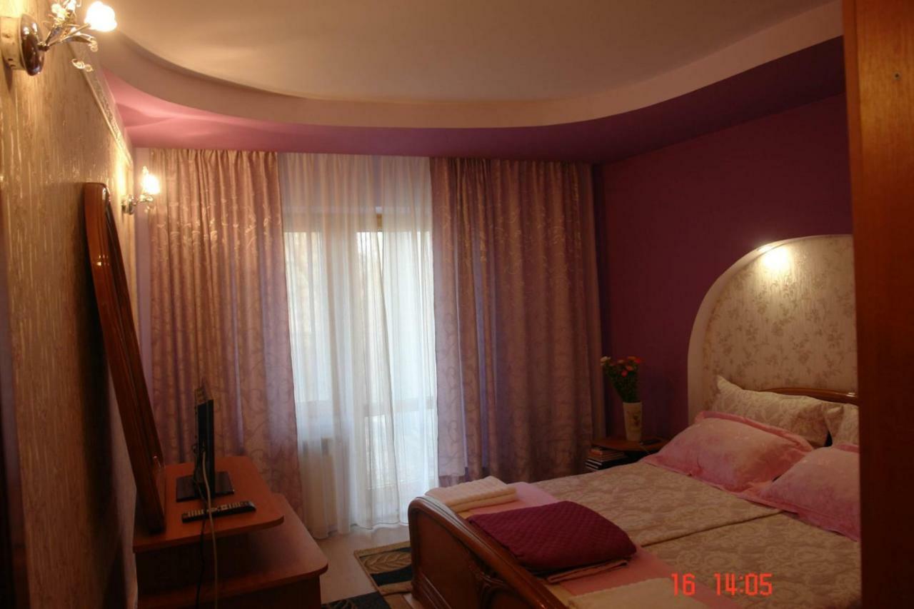 Vila - Creta Năvodari Exterior foto