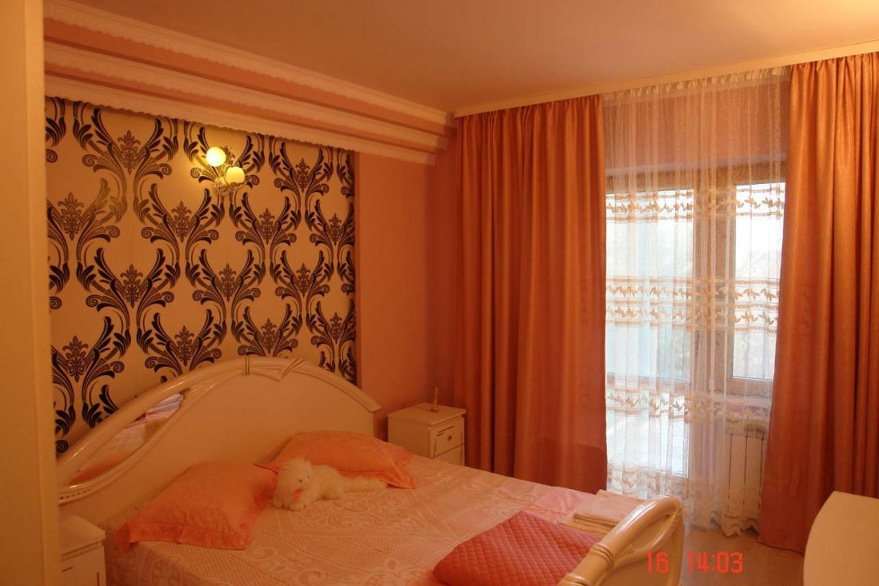 Vila - Creta Năvodari Exterior foto